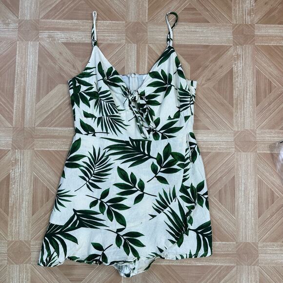 Lush Green Tropical Leaf Linen Romper Womens Small Faux Wrap Skirt Twist Front - Picture 6 of 9